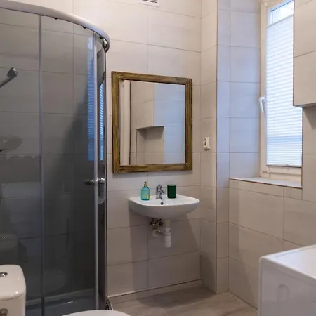 The Poznanska Daire Varşova